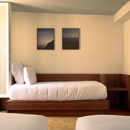 Otel Lala 3*